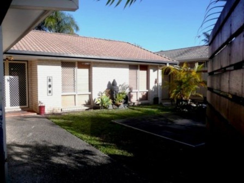 Parkwood QLD 4214