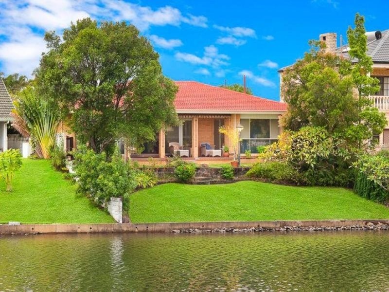 Isle Of Capri QLD 4217