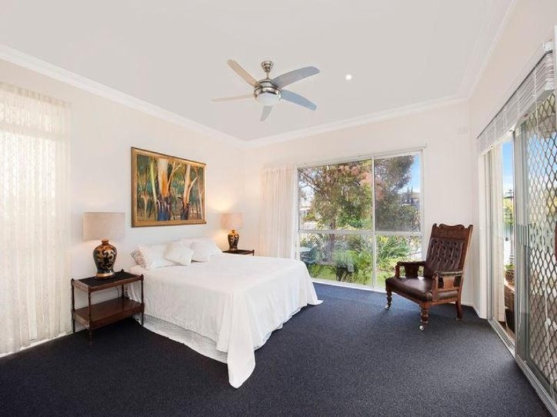 Isle Of Capri QLD 4217