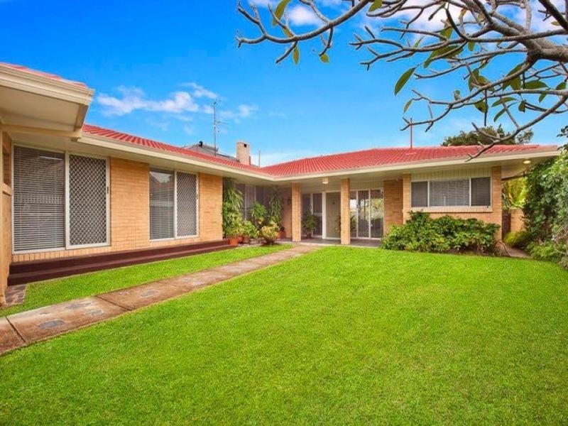 Isle Of Capri QLD 4217