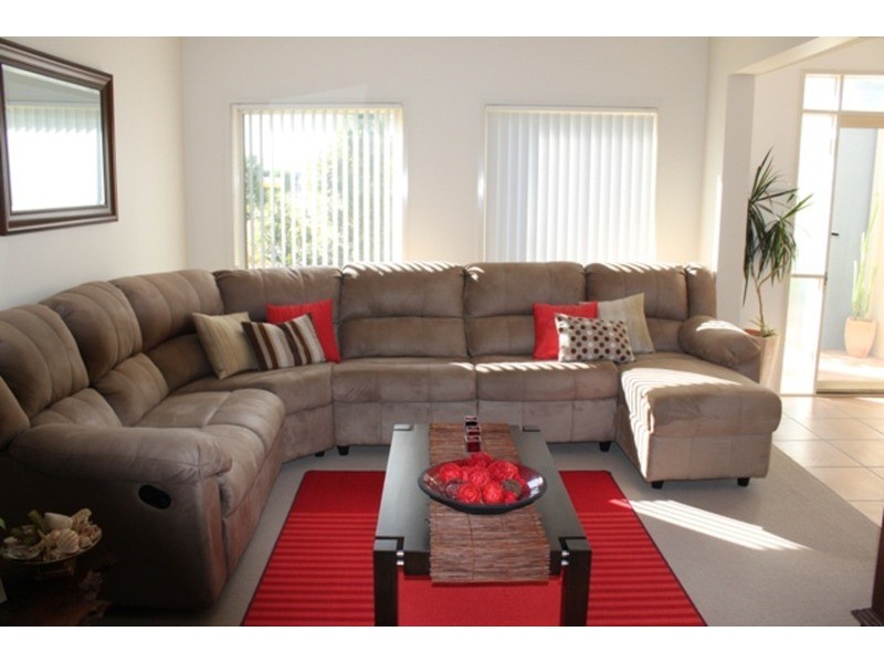 1 Lagos Court, Coombabah QLD 4216