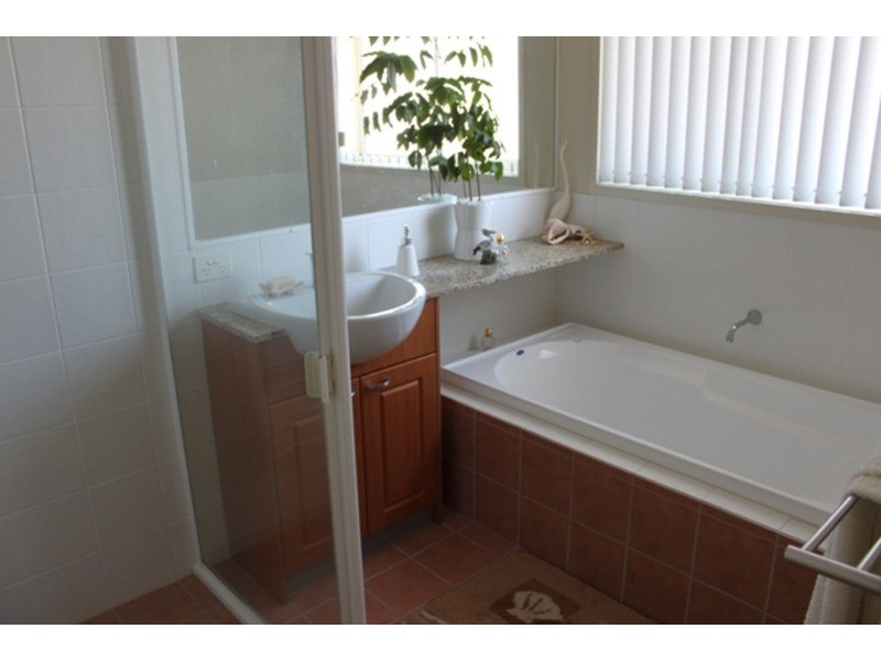 1 Lagos Court, Coombabah QLD 4216