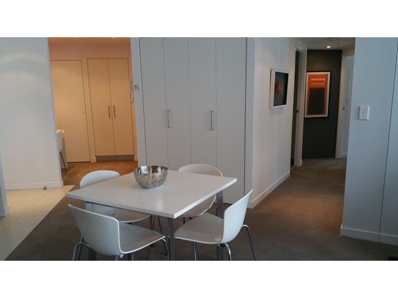 5 Lawson Street, Southport QLD 4215