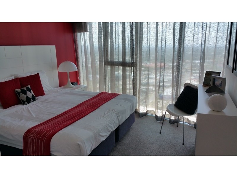 5 Lawson Street, Southport QLD 4215