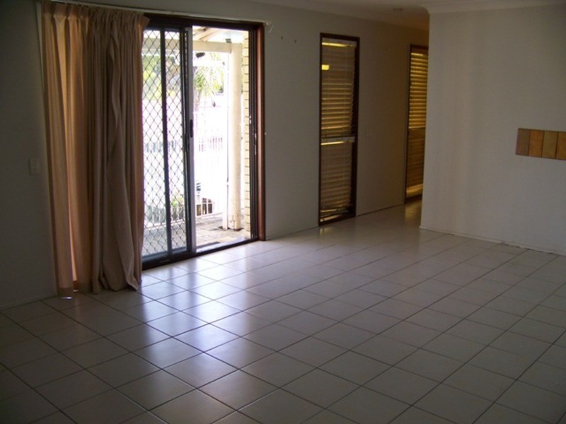 Ashmore QLD 4214