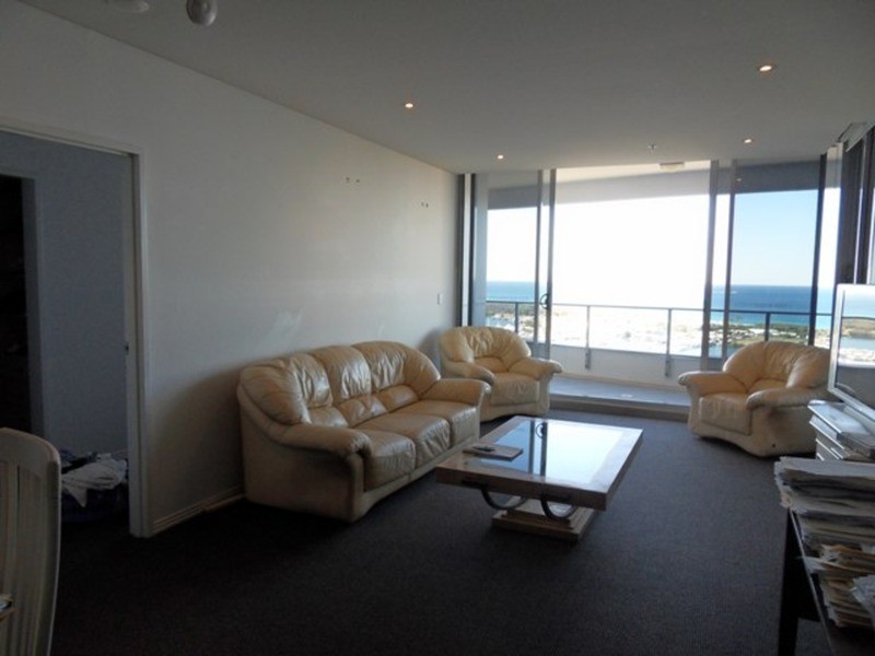 3004/4 Como Crescent, Southport QLD 4215