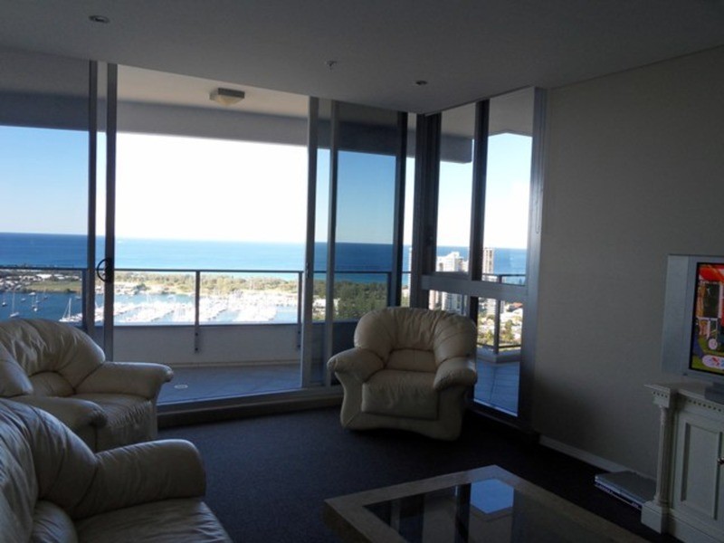 3004/4 Como Crescent, Southport QLD 4215