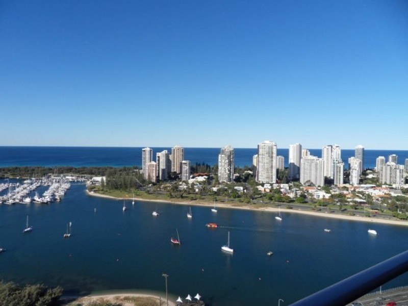 3004/4 Como Crescent, Southport QLD 4215