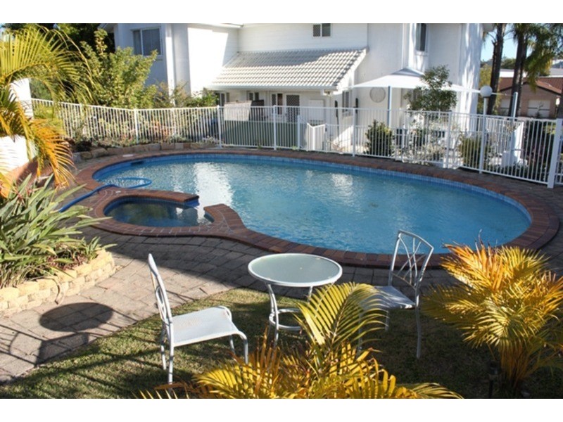 5/28 Chester Terrace, Southport QLD 4215