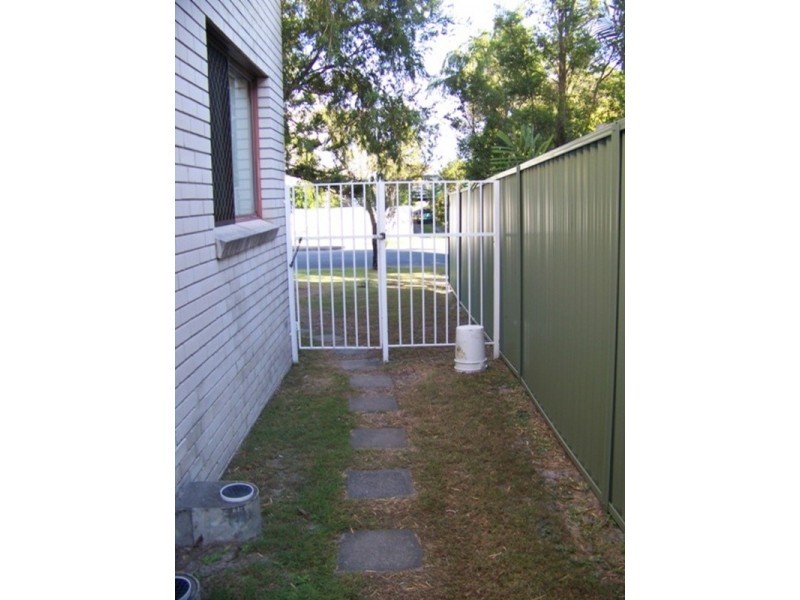 Labrador QLD 4215