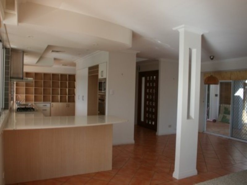 Paradise Waters QLD 4217