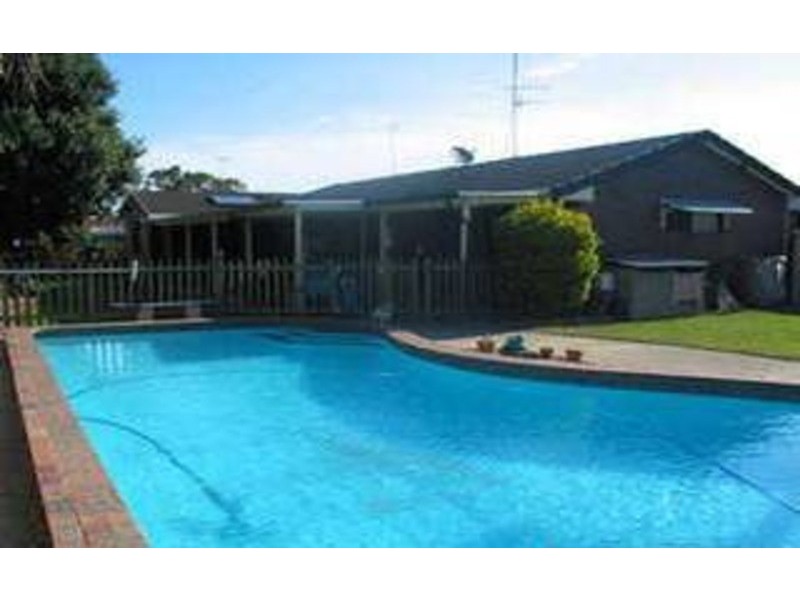 Burleigh Waters QLD 4220