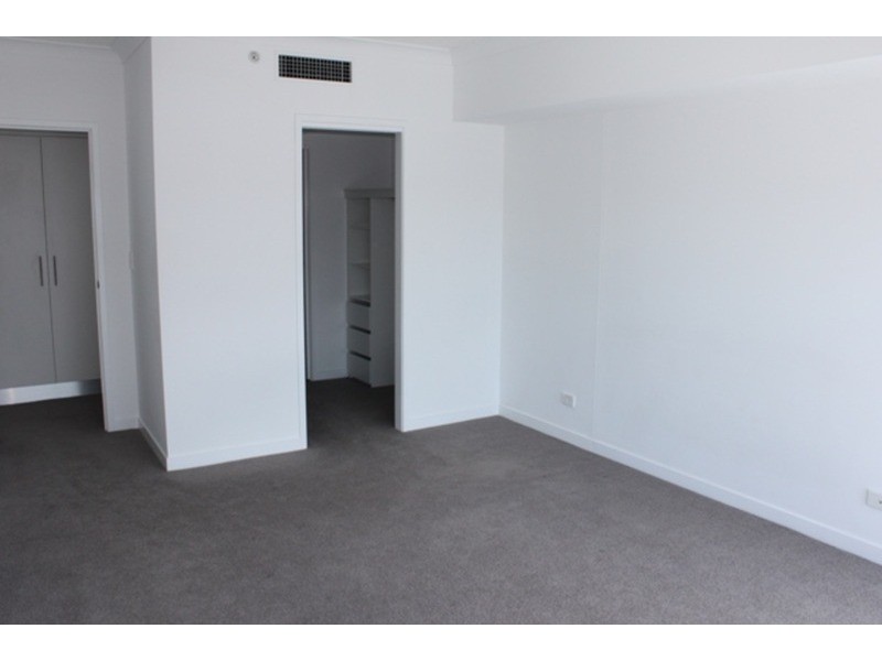 22307/Southport Central 5 Lawson Street, Southport QLD 4215