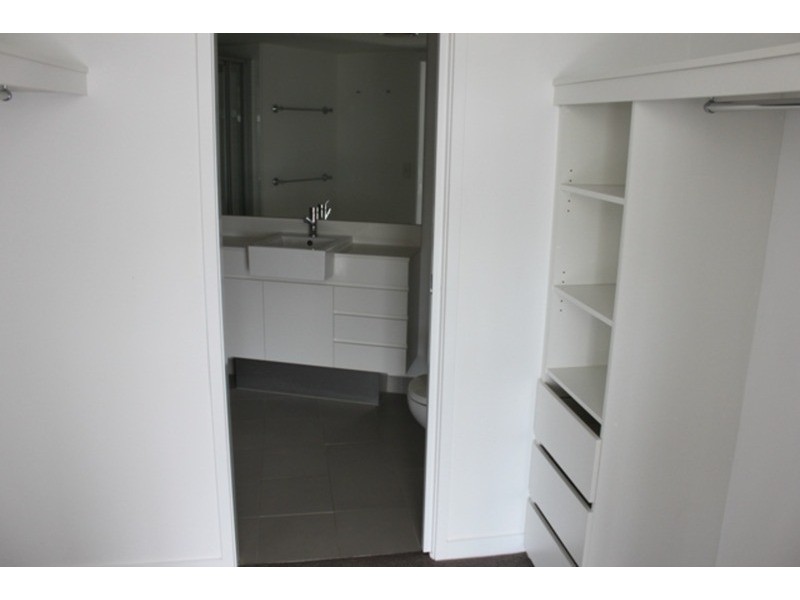 22307/Southport Central 5 Lawson Street, Southport QLD 4215