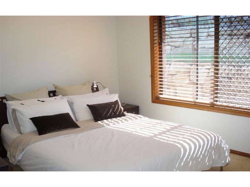 377 Ashmore Road, Ashmore QLD 4214