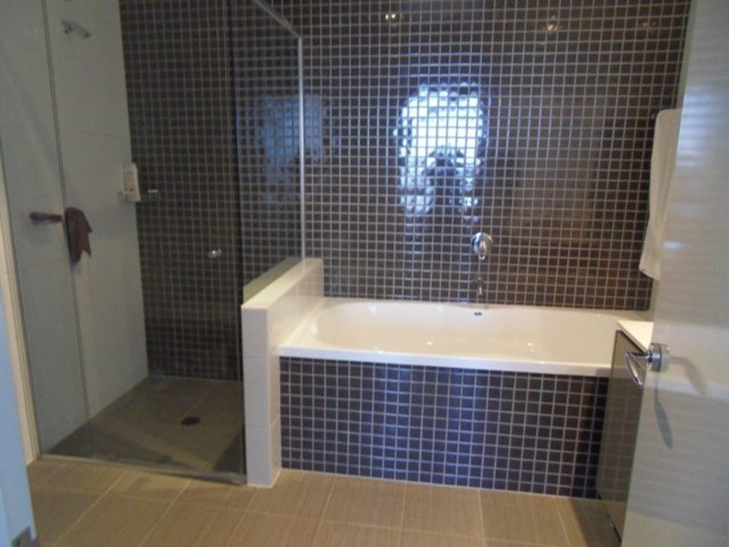 804/4 Como Crescent, Southport QLD 4215