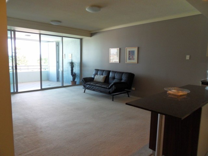 506/360 Marine Parade, Labrador QLD 4215