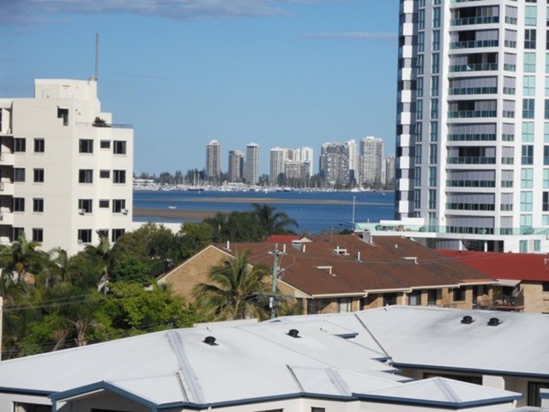 506/360 Marine Parade, Labrador QLD 4215