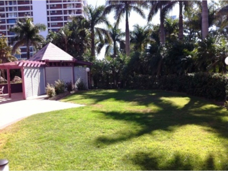 Paradise Waters QLD 4217