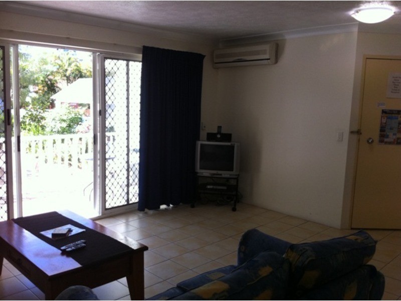 7/Surfers Tradewinds Cnr Beach Road And Wharf Road, Surfers Paradise QLD 4217