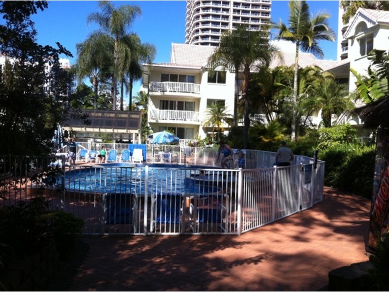 7/Surfers Tradewinds Cnr Beach Road And Wharf Road, Surfers Paradise QLD 4217