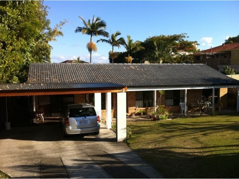 8 Myall Street, Southport QLD 4215