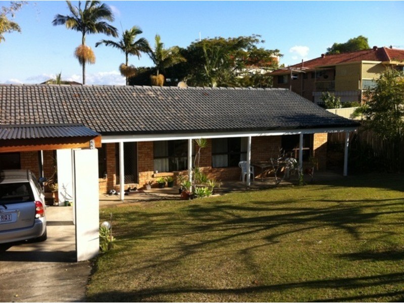 8 Myall Street, Southport QLD 4215