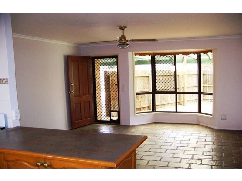 1/12 Hentdale Court, Labrador QLD 4215