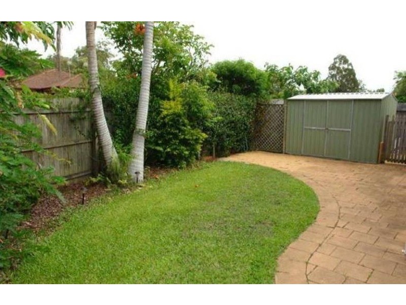 1/12 Hentdale Court, Labrador QLD 4215