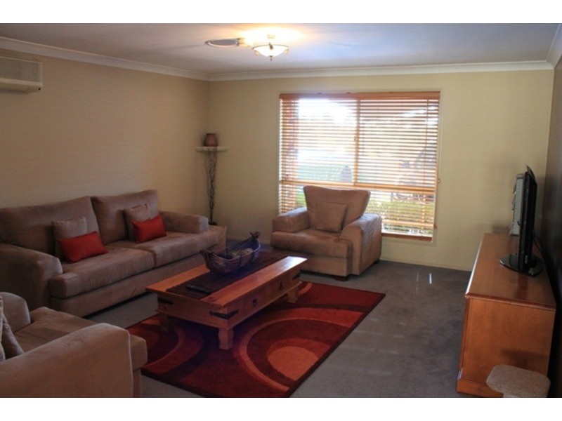 51 Henry Cotton Drive, Parkwood QLD 4214