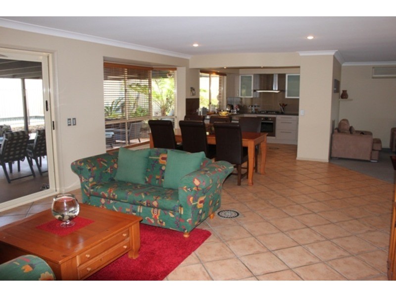 51 Henry Cotton Drive, Parkwood QLD 4214