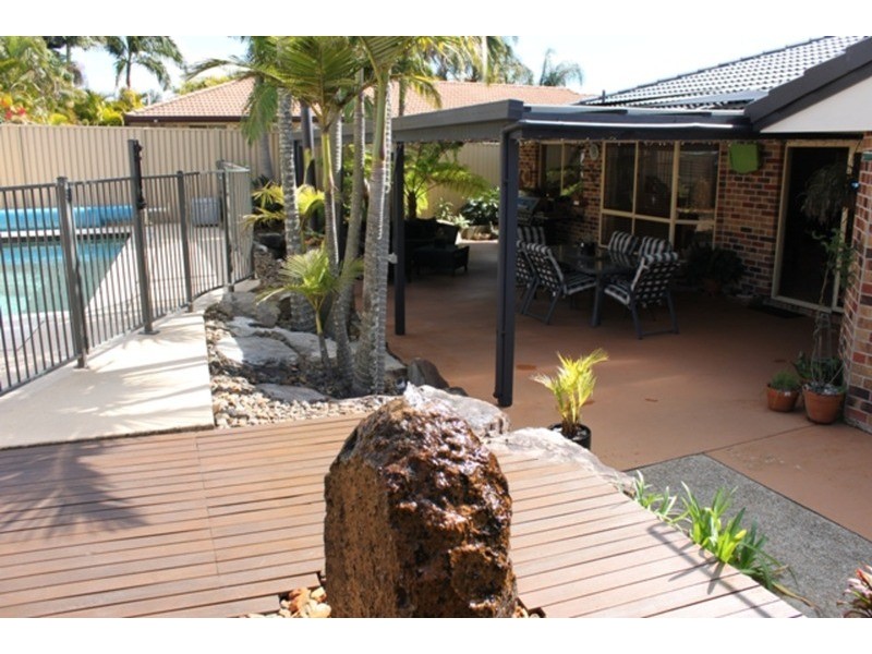 51 Henry Cotton Drive, Parkwood QLD 4214