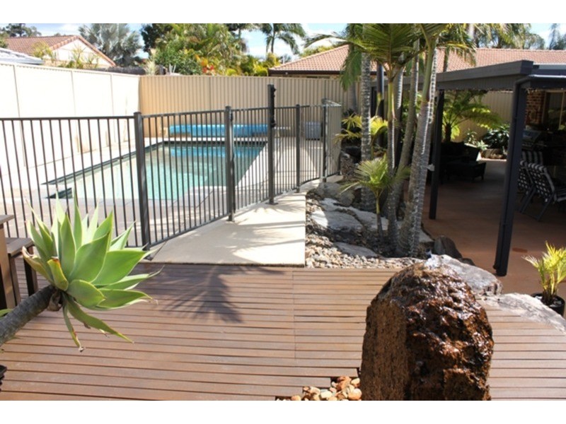 51 Henry Cotton Drive, Parkwood QLD 4214