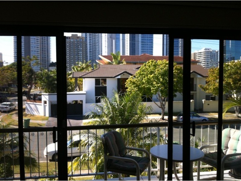 11/26 Stanhill Drive, Chevron Island QLD 4217