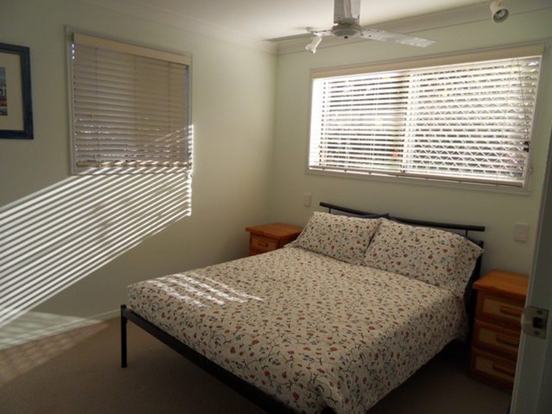 1/129 Eugaree Street, Southport QLD 4215