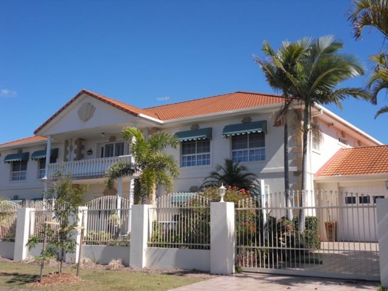 29 Cessnock Close, Mermaid Waters QLD 4218