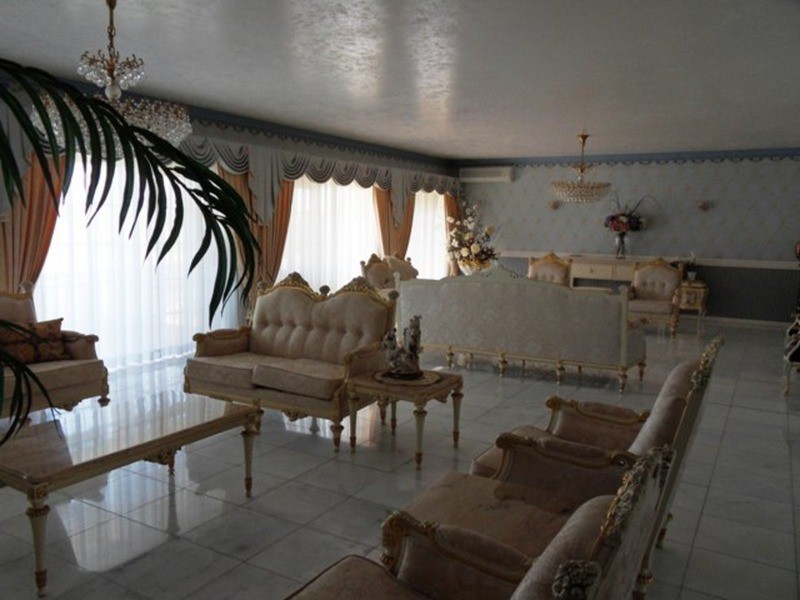 29 Cessnock Close, Mermaid Waters QLD 4218