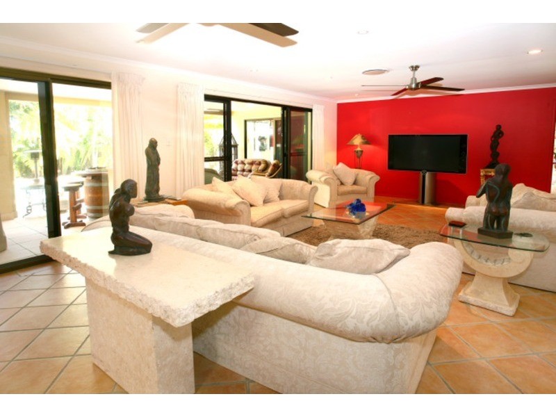 Benowa QLD 4217