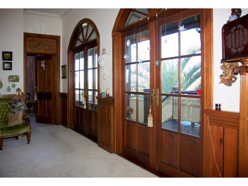 27 Amethyst Court, Carrara QLD 4211