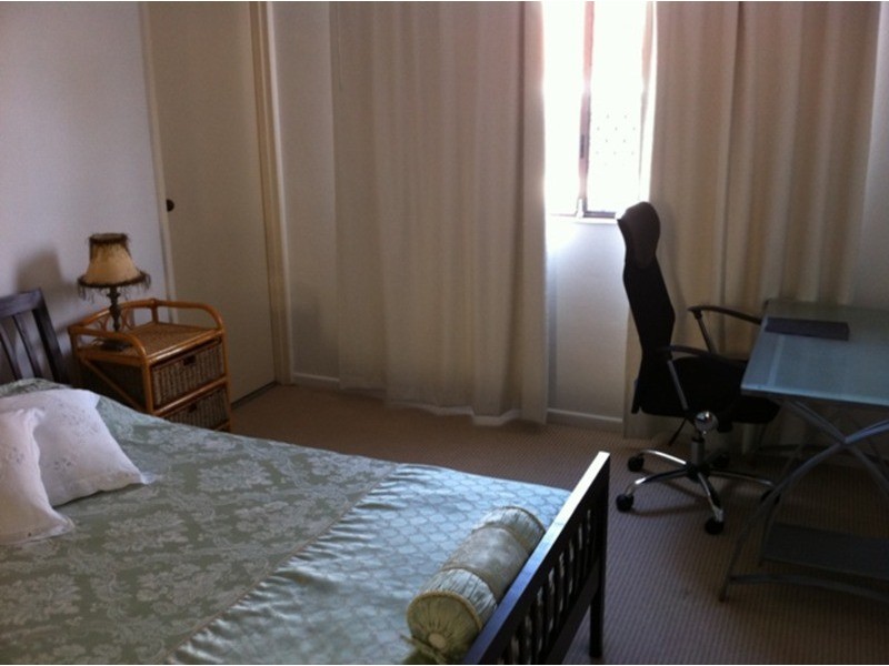 5/26 Stanhill Drive, Chevron Island QLD 4217