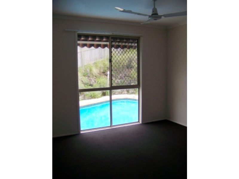 Elanora QLD 4221
