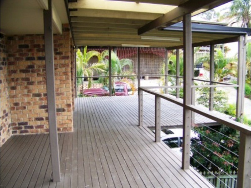 Elanora QLD 4221