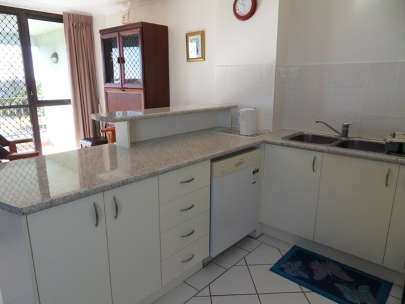 3A/114 Marine Parade, Southport QLD 4215