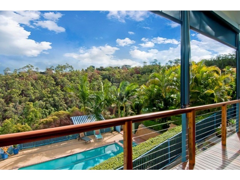 32 Pago Terrace, Pacific Pines QLD 4211