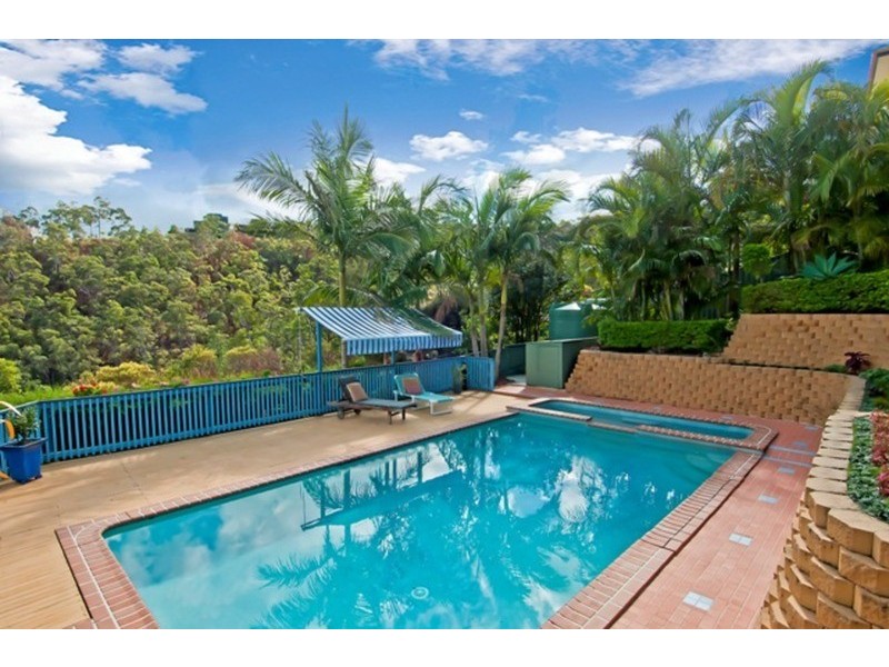 32 Pago Terrace, Pacific Pines QLD 4211
