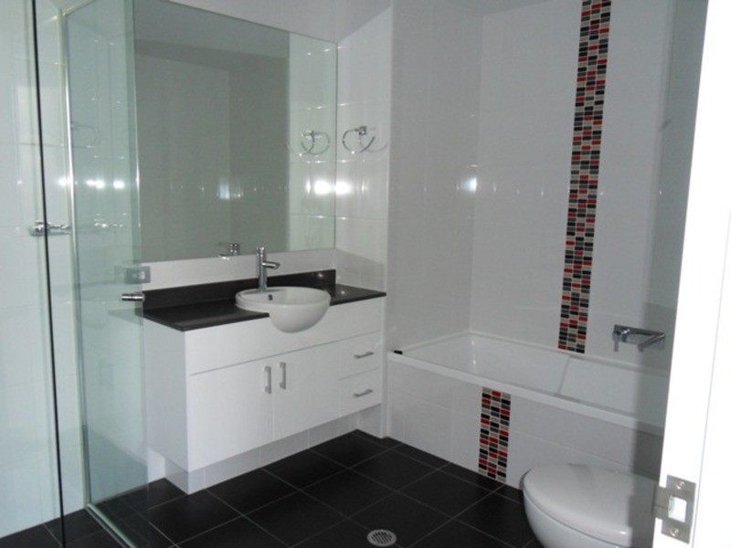 1808/2 Aqua Street, Southport QLD 4215