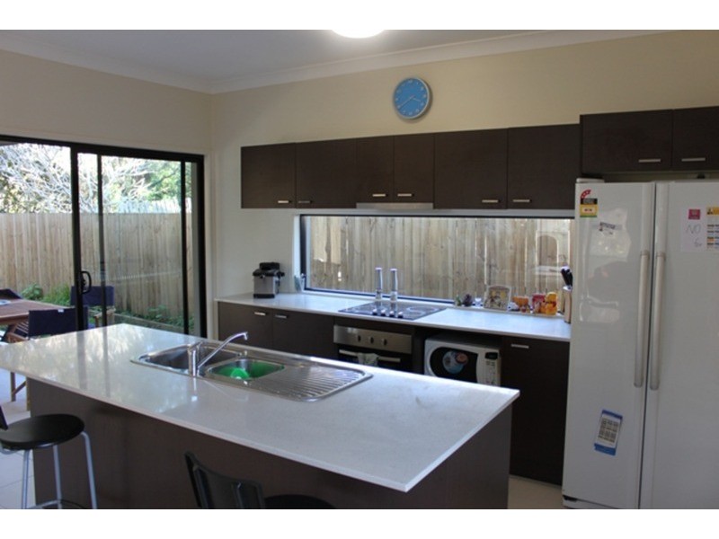 11A Bixa Street, Southport QLD 4215