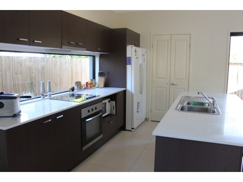 11A Bixa Street, Southport QLD 4215