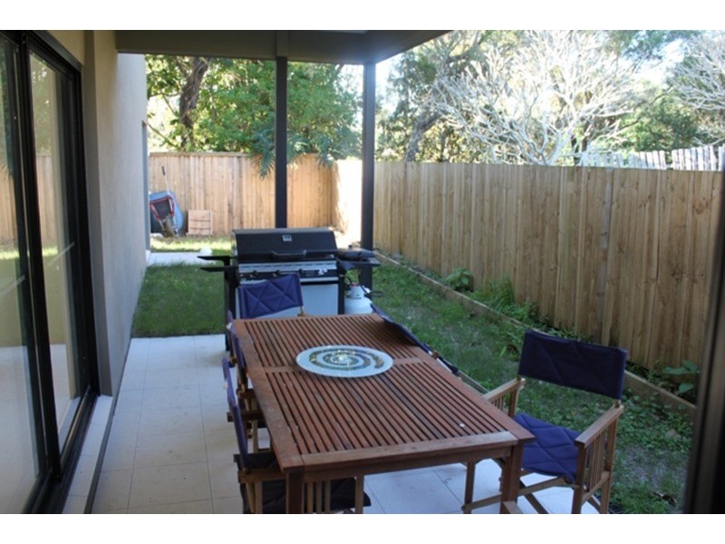 11A Bixa Street, Southport QLD 4215