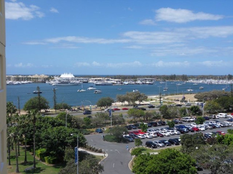45/30 Marine Parade, Southport QLD 4215